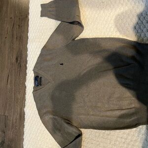 Men's V-Neck Sweater - Brown‎